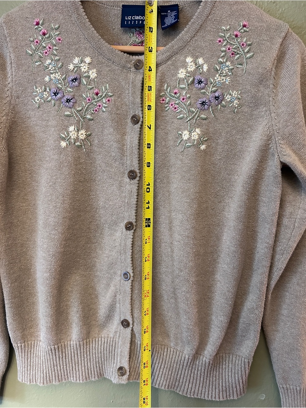 VTG Liz Claiborne Floral Embroidered Grannycore Cottagecore Cardigan Sweater M - Picture 6 of 7